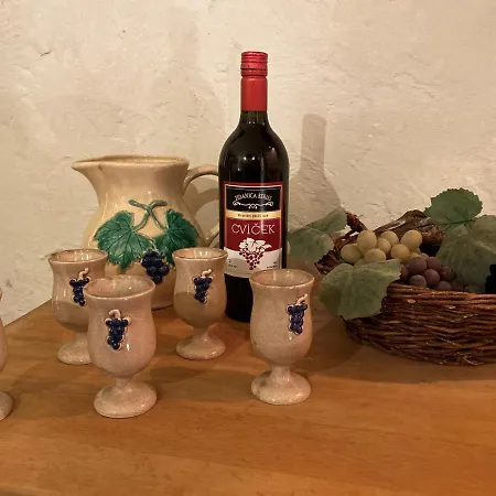Vineyard Berus بيت للعطل *