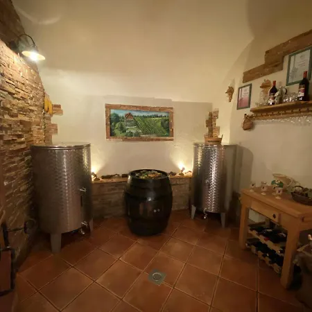 Vineyard Berus Dolenja Vas pri Mirni Peči